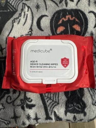Customer photo review of Cleansing Wipes