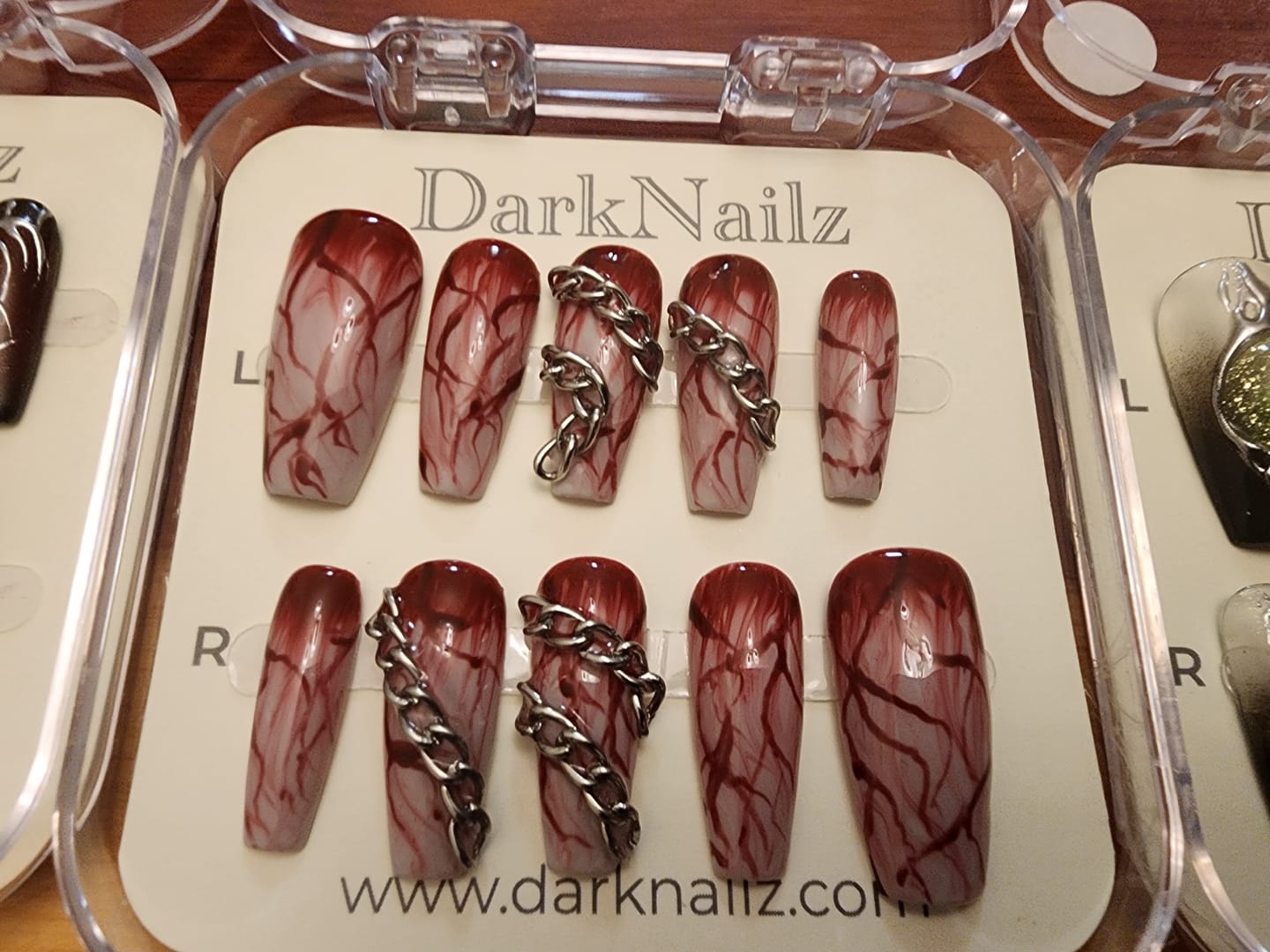 Customer photo review of Crimson Vein Gothic Press-On Nails – Red Chain Fake Nails