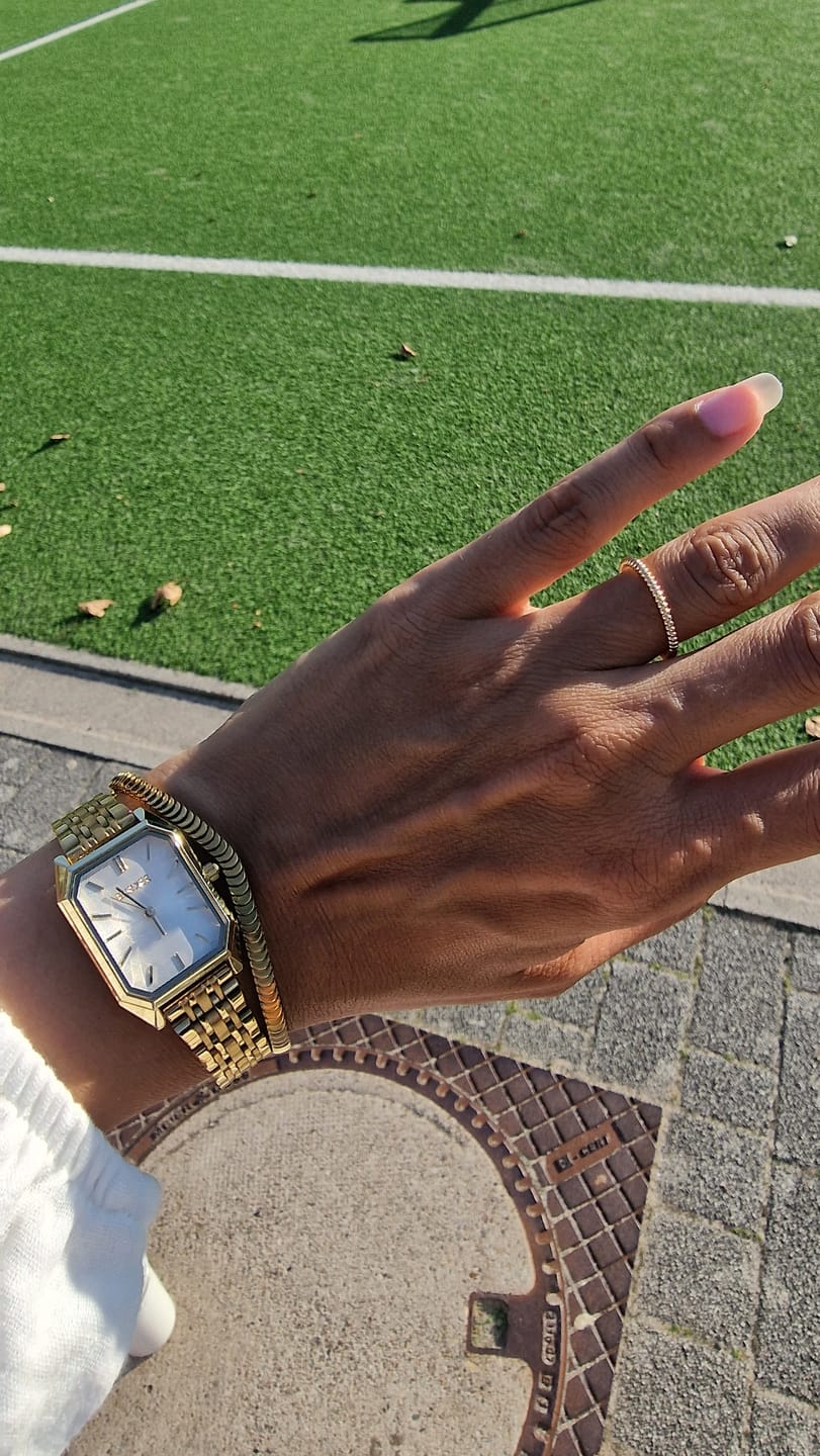 Customer photo review of Isabell Gold