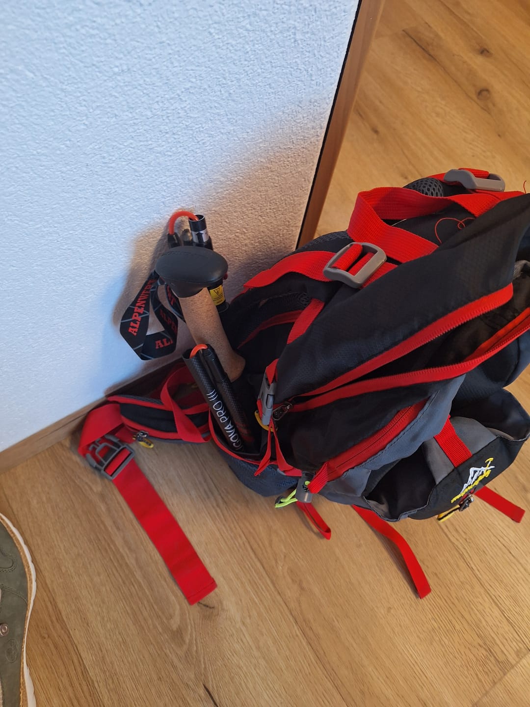 Customer photo review of Wanderstöcke Rugova Pro 3 faltbar & höhenverstellbar – Leicht & stabil
