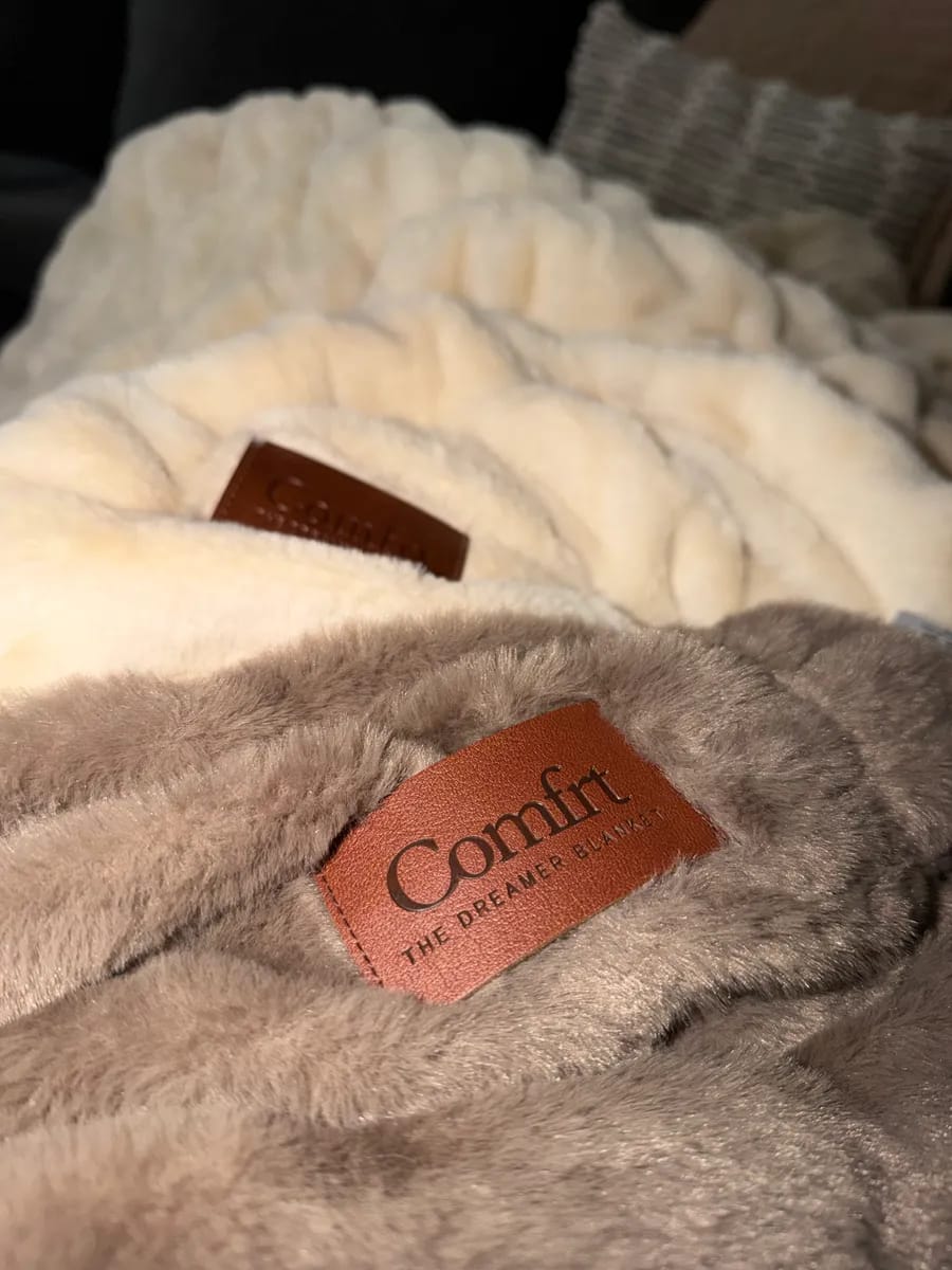 Customer photo review of Dreamer Blanket | Super Soft
