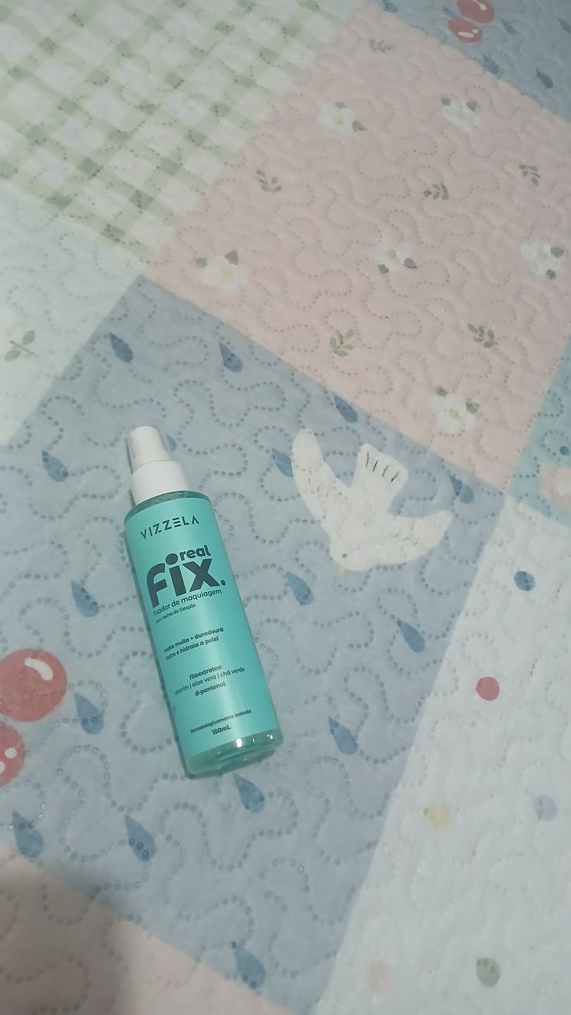 Customer photo review of Fixador de Maquiagem Real Fix - Vizzela