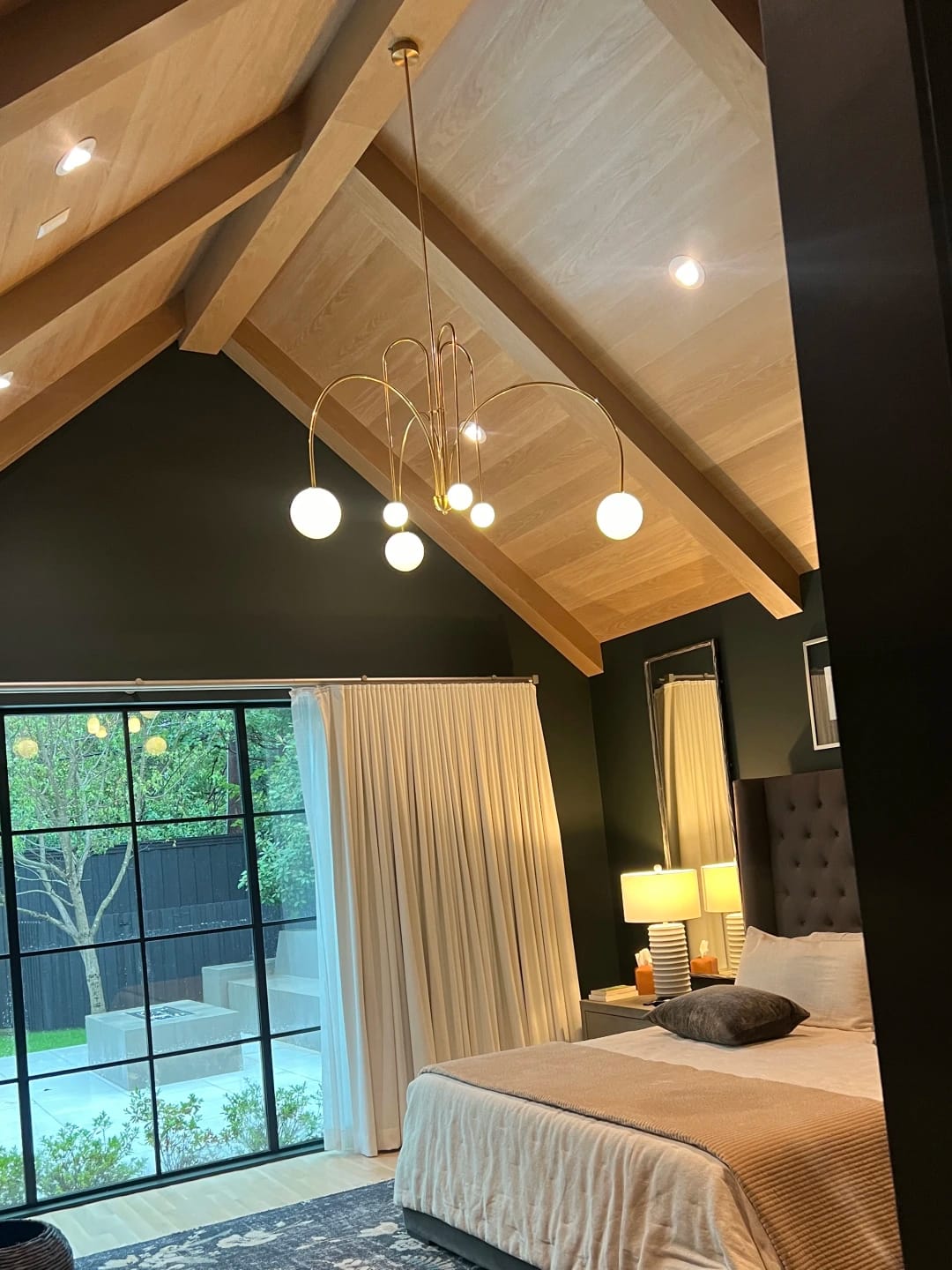 Customer photo review of Black Chandelier for Living Room, Art Deco Arms, 6-Light