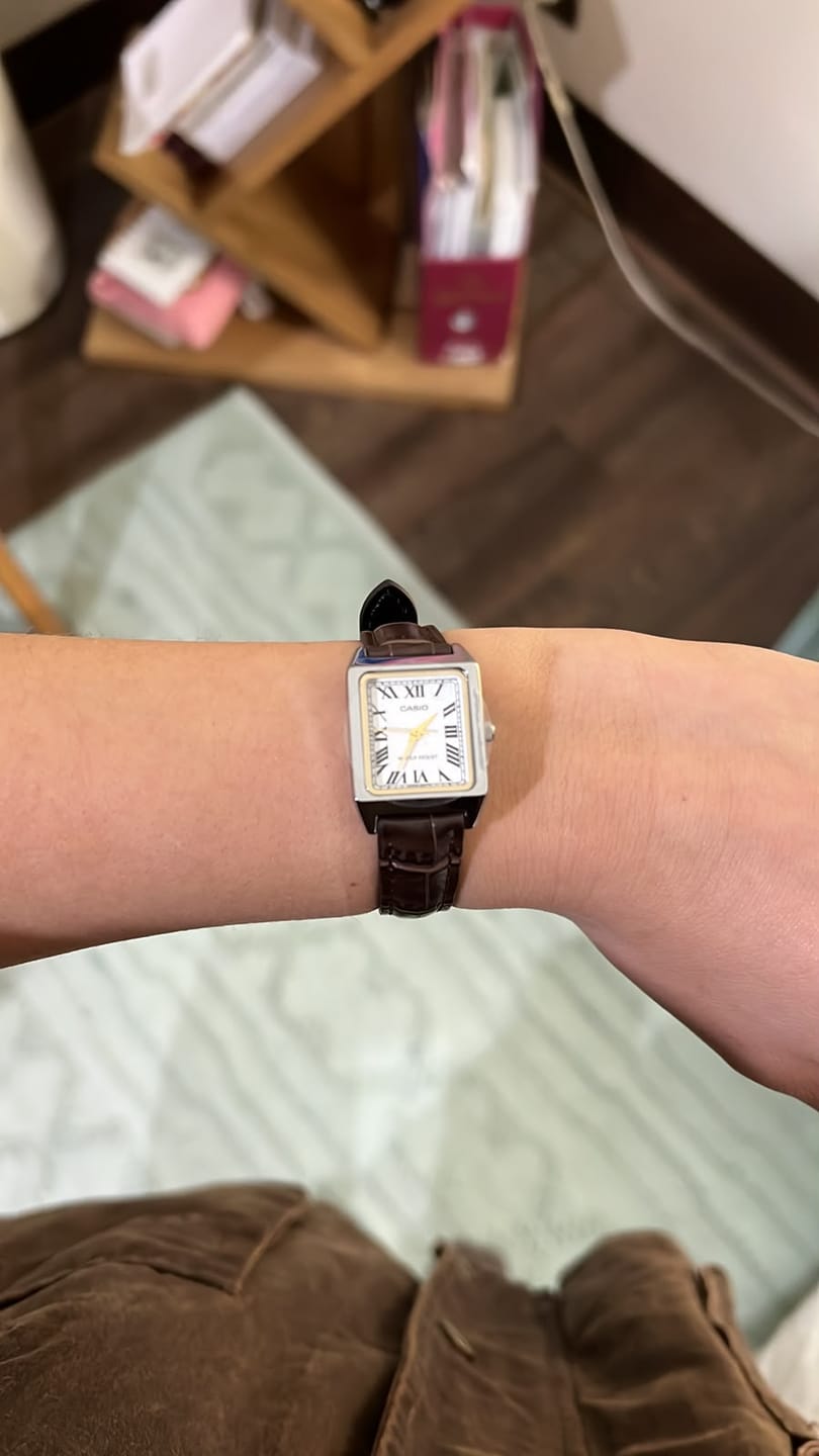 Customer photo review of Reloj Casio Tank Análogo LTP-V007L-7B2UDF Cuero Dial Blanco