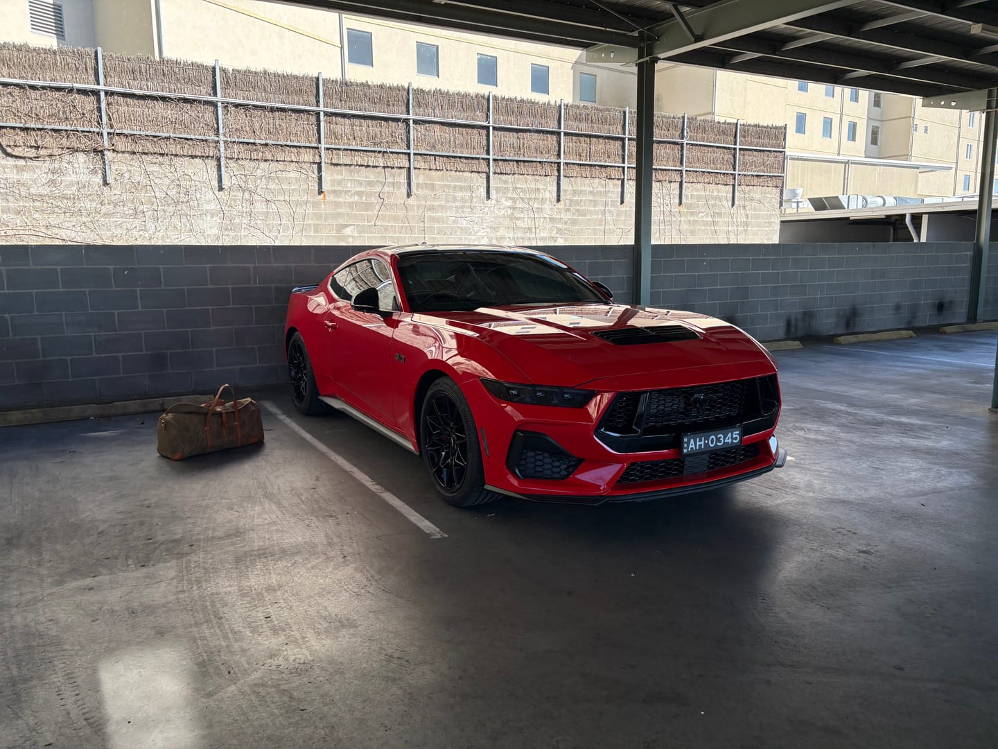 Customer photo review of [NSW] Rear SL3 Slimline 372mm (w) x 107mm (h)  - Number Plate Bracket