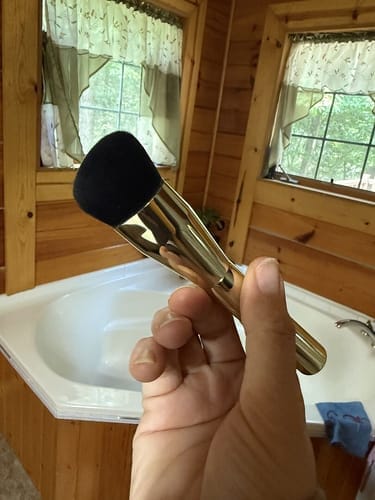 Customer photo review of Blend and Blur Foundation Brush