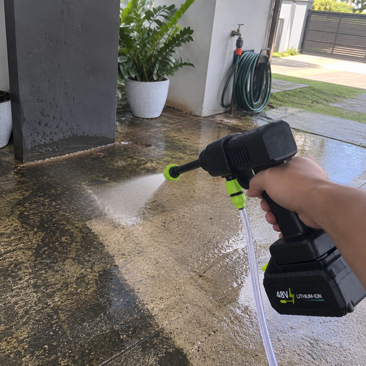 Customer photo review of AquaJet - Cordless High Pressure Car Washer