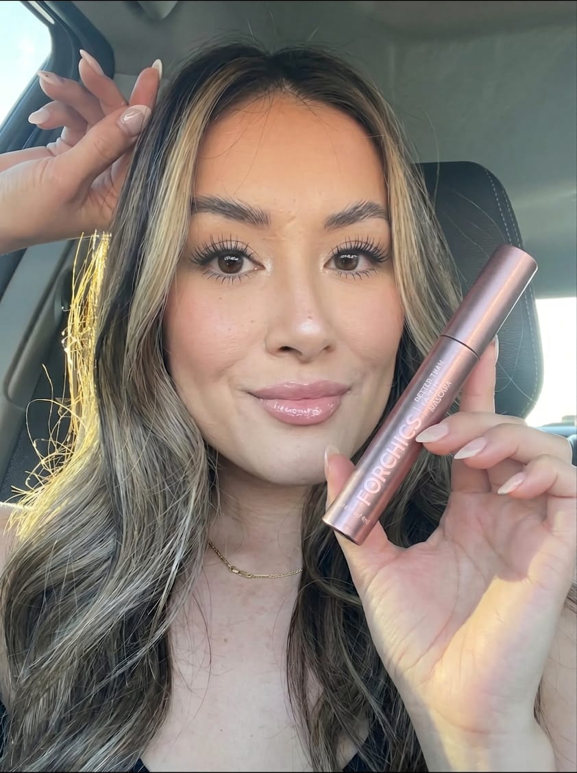 Customer photo review of Lash Growth Mascara