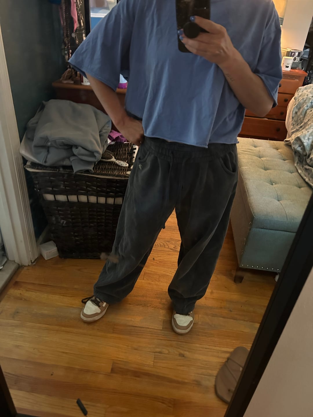 Customer photo review of W2255 - Studio Edit Barrel Jogger