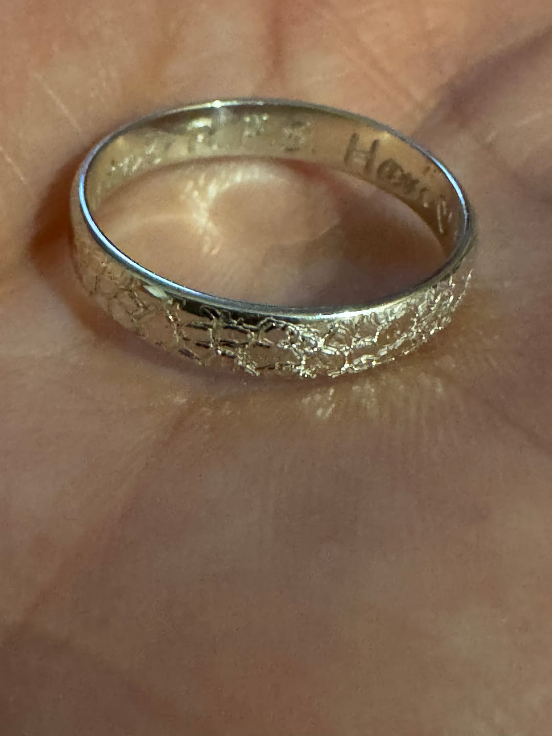 Customer photo review of Dog Nose Print Ring, 4mm Custom Engraved Pet Memorial Band