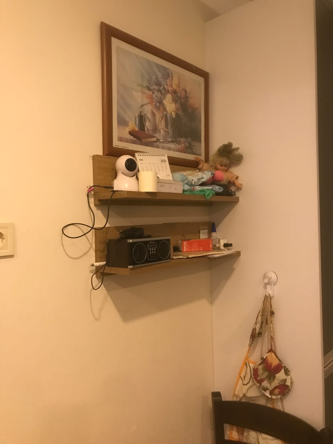 Customer photo review of Rani AE104 Dekoratif Duvar Rafı Sepet Ceviz
