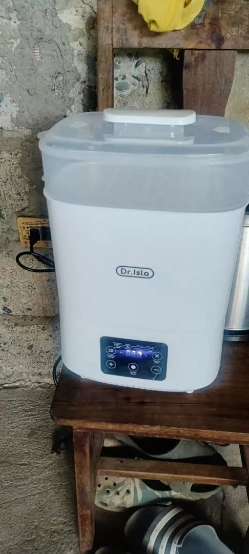 Customer photo review of 5 in 1 Baby Bottle Sterilizer With Drying Bottle Heater Capacity Auto Shut-Off