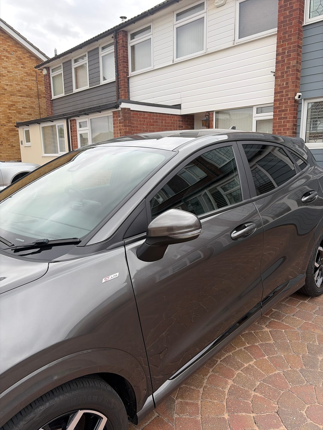Customer photo review of Clarity X - Window Cleaner & Panel Wipe