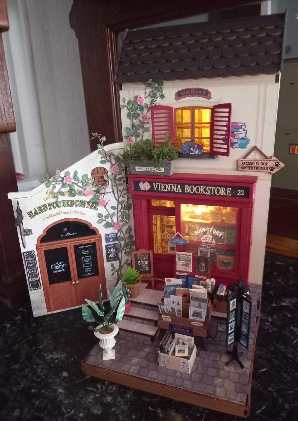 Customer photo review of Puzzle 3D - Librairie de Vienne