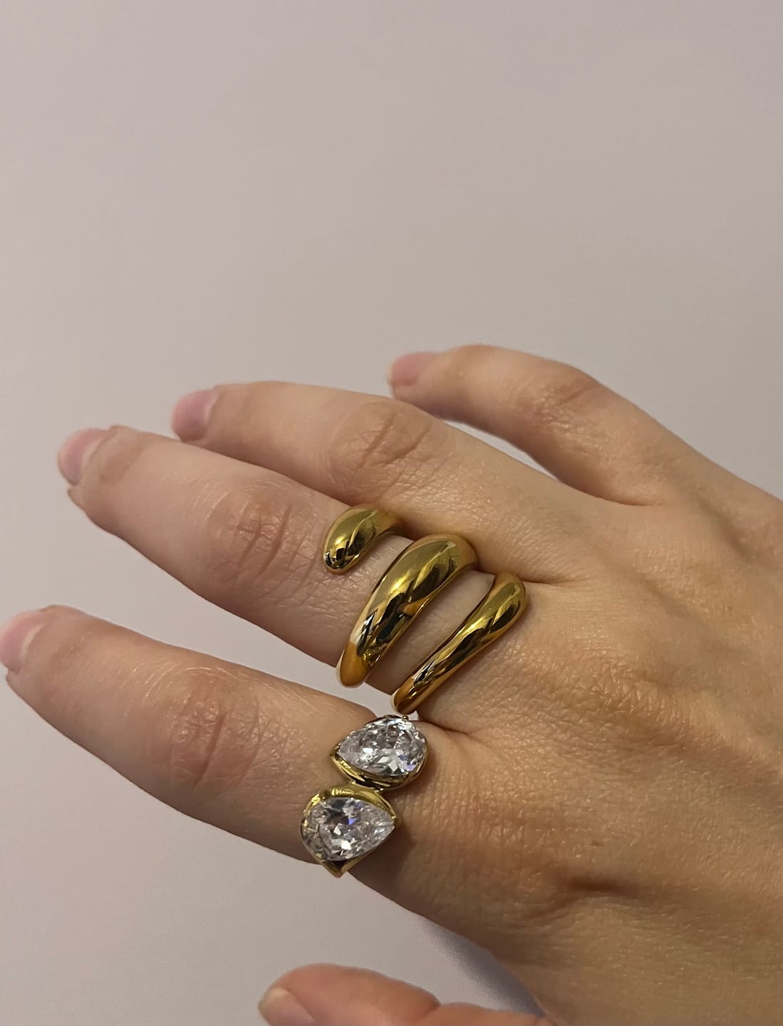 Customer photo review of Anillo Anabelle