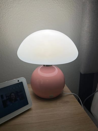 Customer photo review of Luminária de Mesa Cogumelo Minimalista Design Moderno