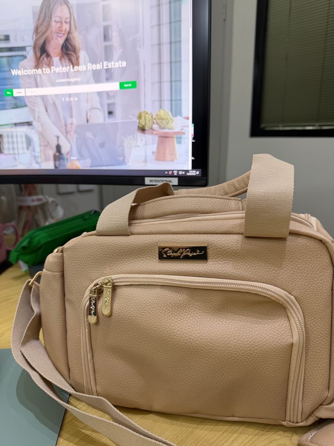 Customer photo review of Luxe Insulated Lunch Bag - Beige