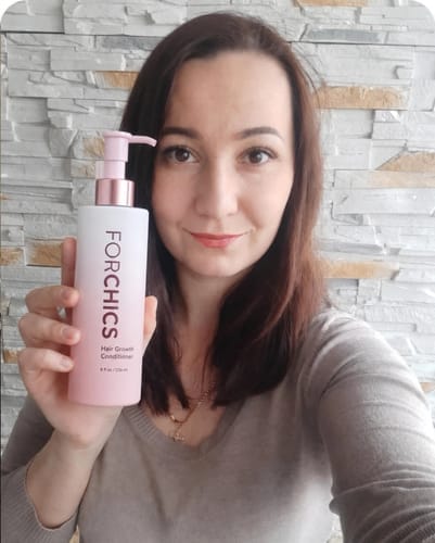 Customer photo review of ForChics Hair Growth Conditioner