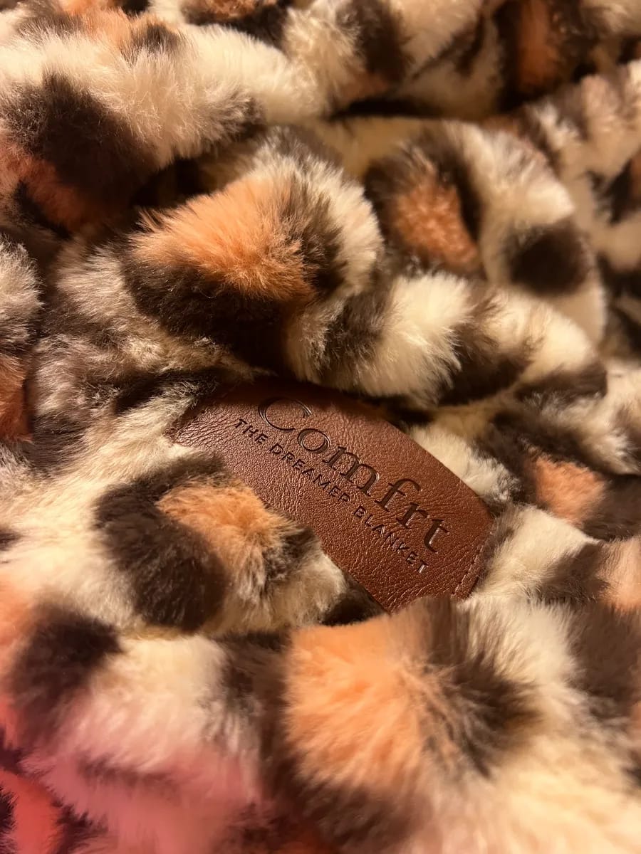 Customer photo review of Dreamer Blanket | Super Soft