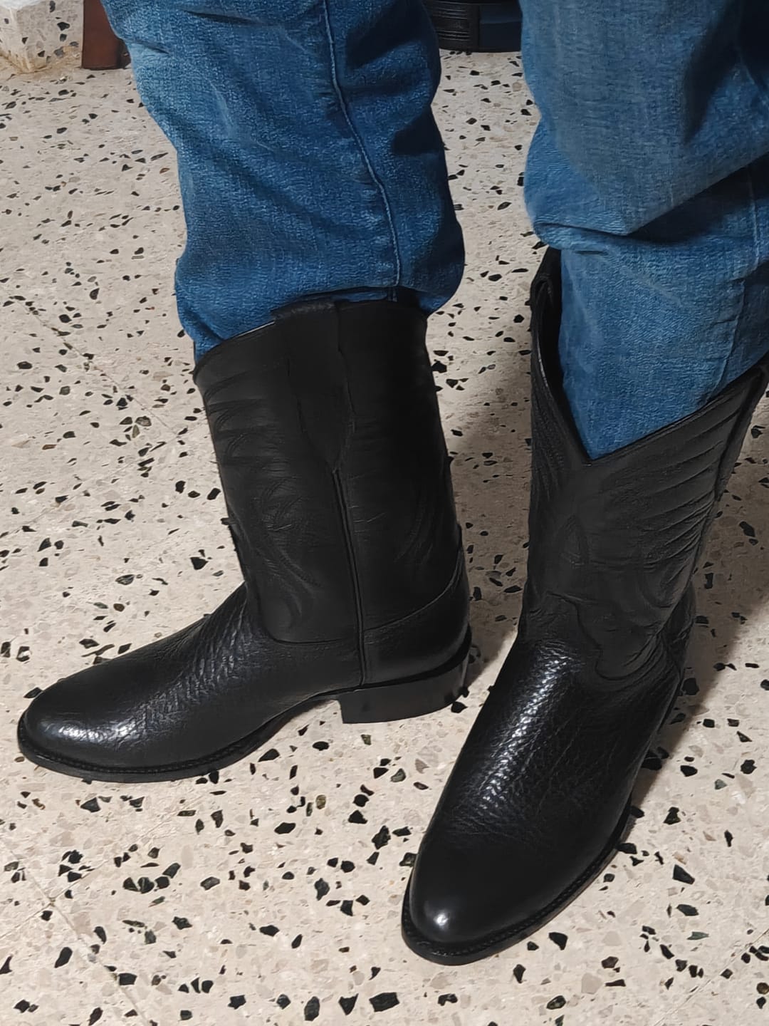 Customer photo review of Black Bullhide Leather Boots - Round Toe