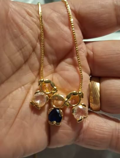 Customer photo review of Colgante Abuela y Nietos personalizado