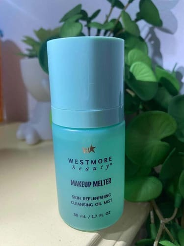 Customer photo review of Makeup Melter Cleansing Mist