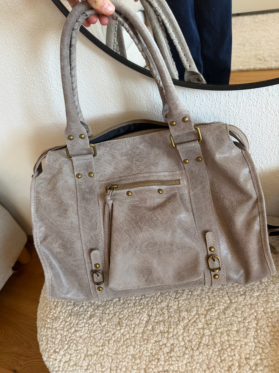 Customer photo review of It girl bag taupe