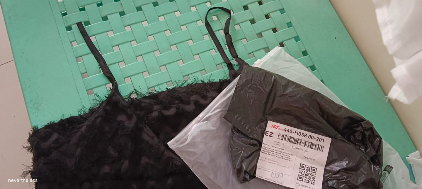 Customer photo review of 8MNY-MC003 3 Ways Canvas Women's Bag Large Capacity