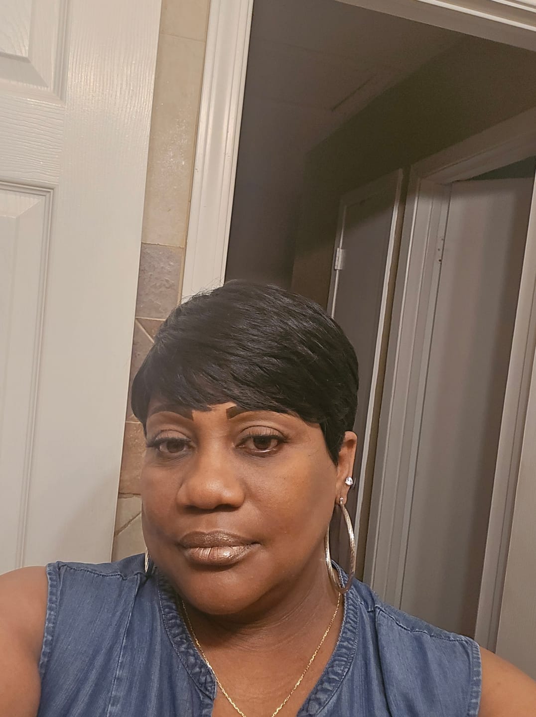 Customer photo review of Mayde Beauty Mocha Series Devotion Wig | 100% Human Hair Blend Pixie Style Wig | Choose Color