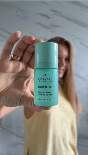 Customer photo review of Makeup Melter Cleansing Mist