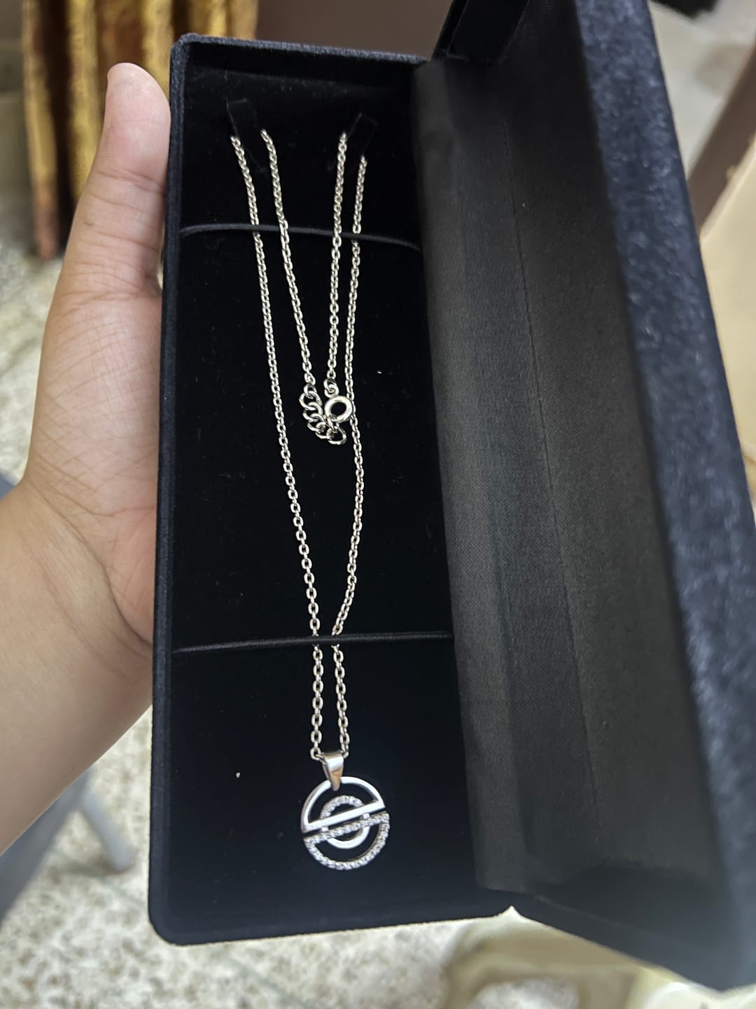 Customer photo review of Twilight Orbit — Moissanite Pendant Necklace in 925 Silver