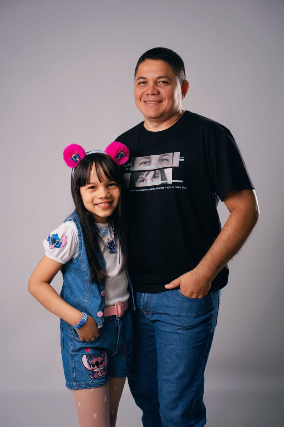 Customer photo review of Camiseta Personalizada OLHARES DOS FILHOS - Algodão Peruano