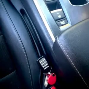 Customer photo review of Organizzatore Auto Antisgocciolamento per Spazi Tra Sedili