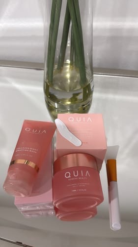 Customer photo review of Collagen Niacinamide Jelly Cream