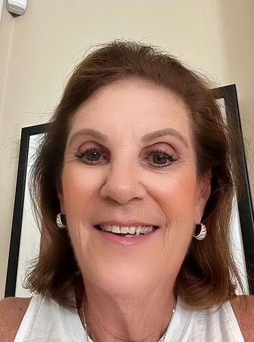 Customer photo review of Smooth Canvas™  Body Cream