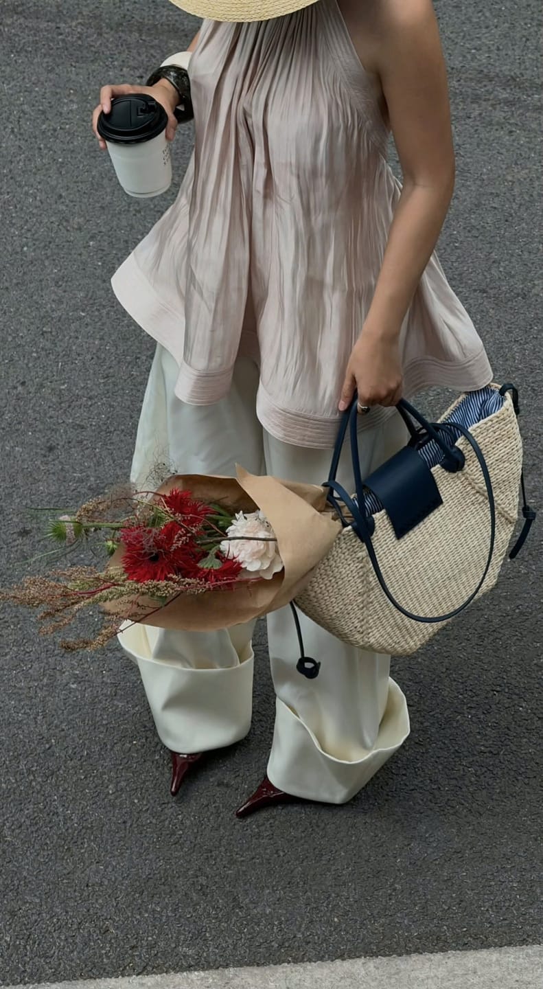 Customer photo review of THAN PHIEM TOP