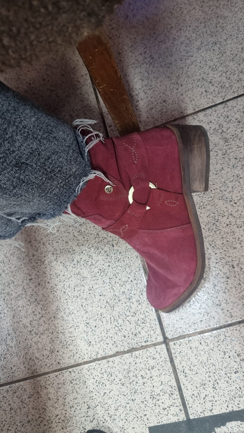 Customer photo review of Botin Mujer / Melia Burdeo