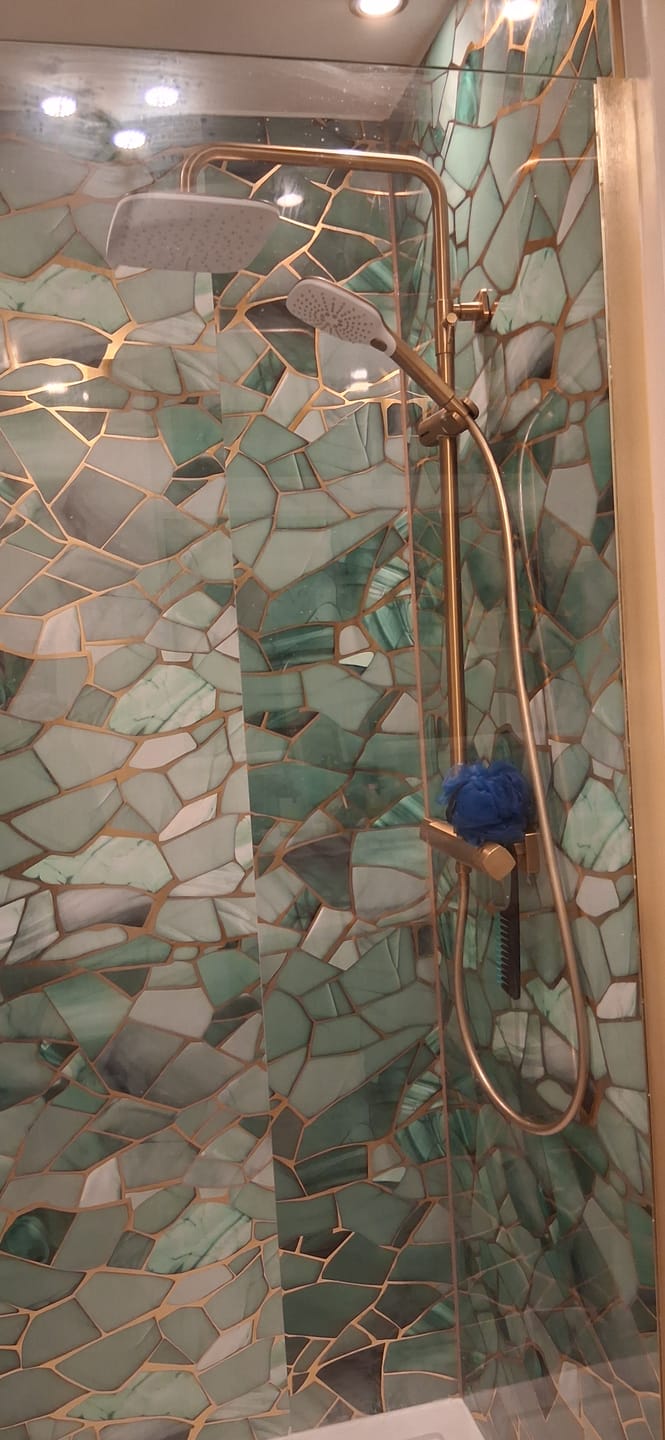 Customer photo review of 10mm Crystal Blue Green Gloss Shower Panel 1M x 2.4M
