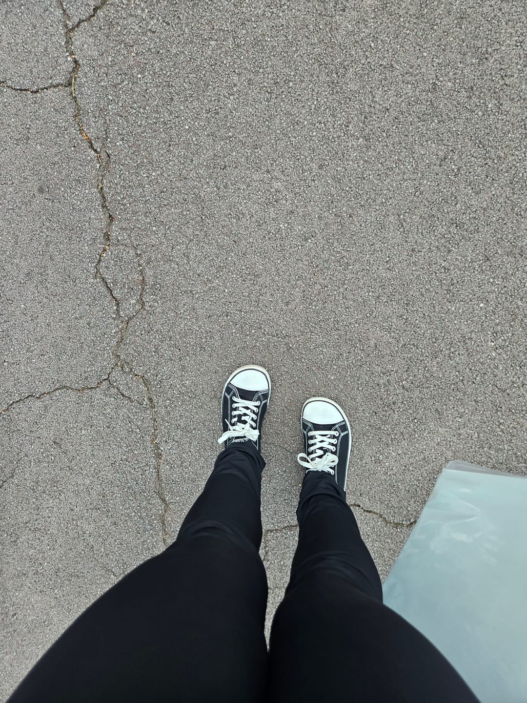 Customer photo review of Roam I - Zapatos Barefoot
