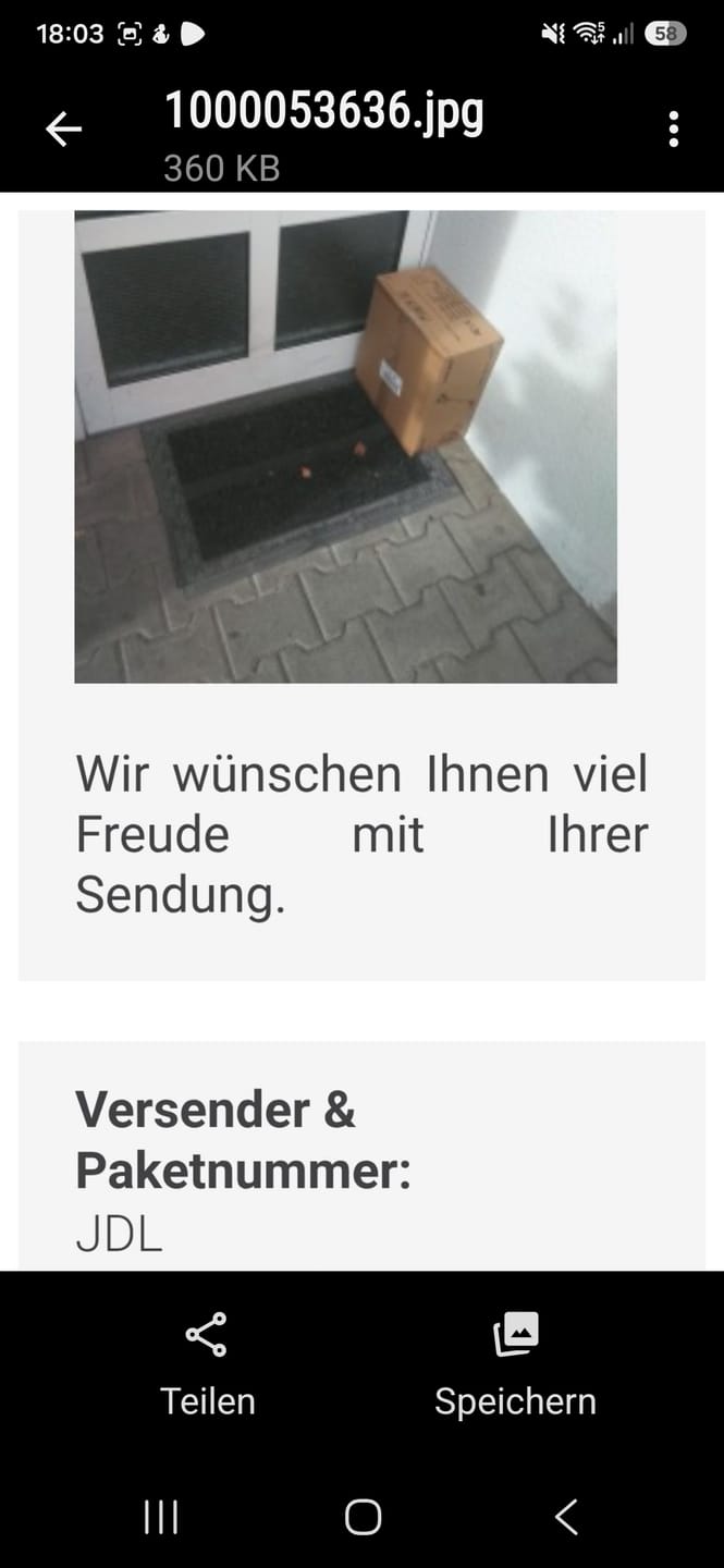 Customer photo review of Dripl UltraVac Akku-Staubsauger