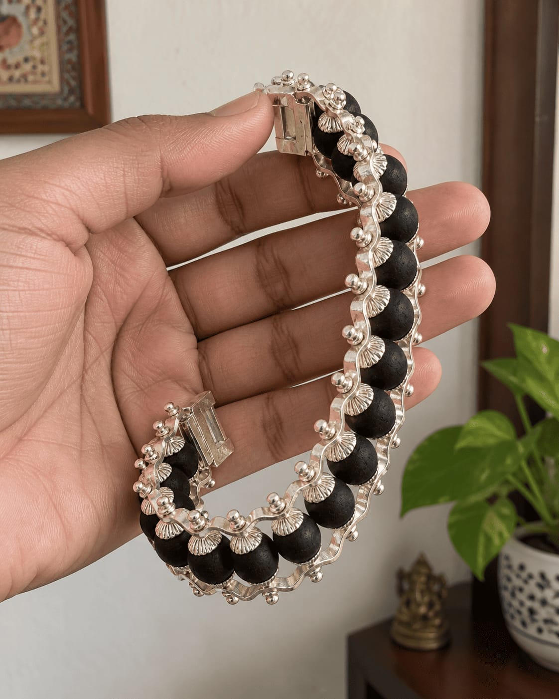 Customer photo review of Silver-Plated Karungali Bracelet