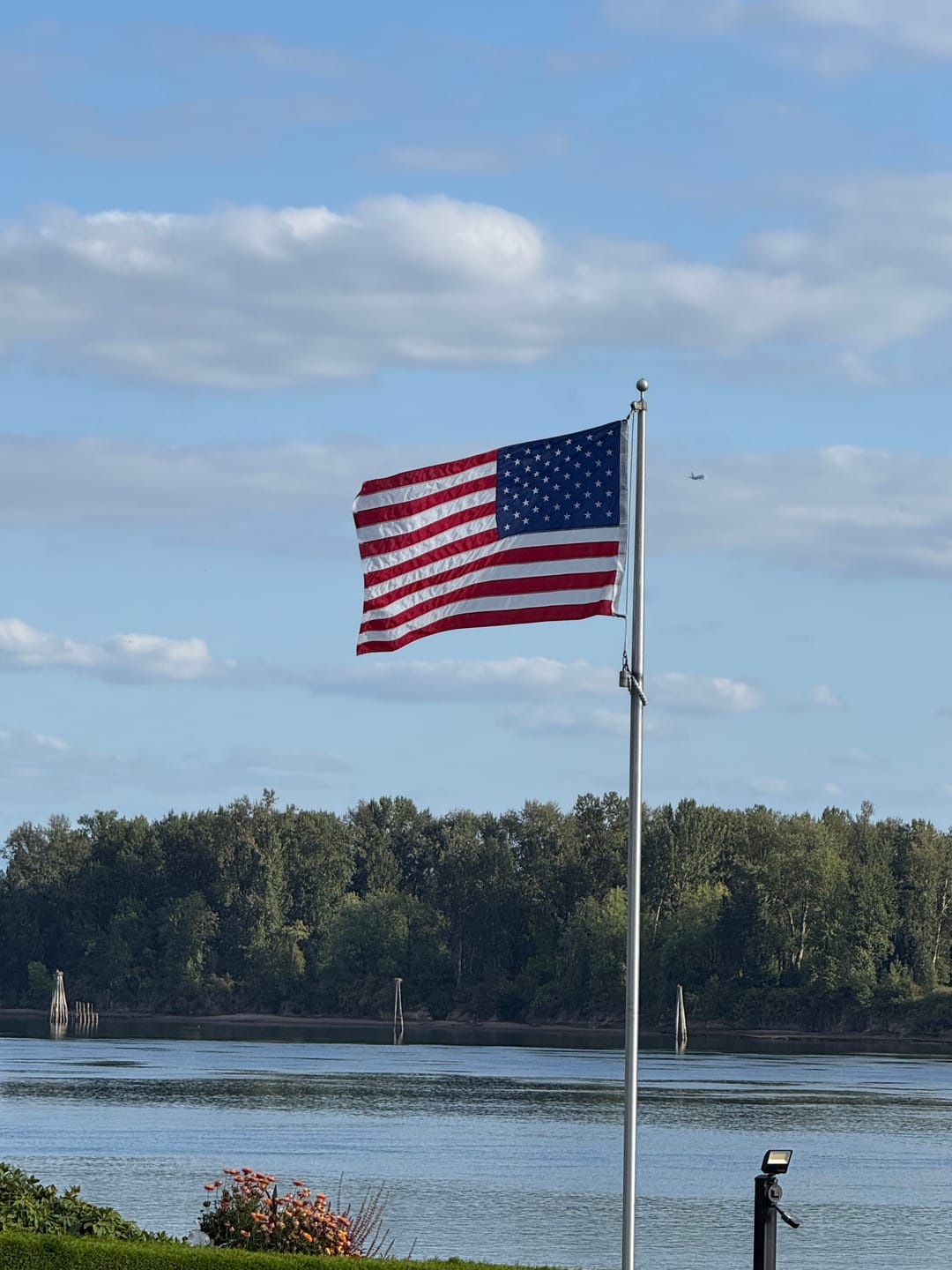 Customer photo review of 4' x 6' American Flag
