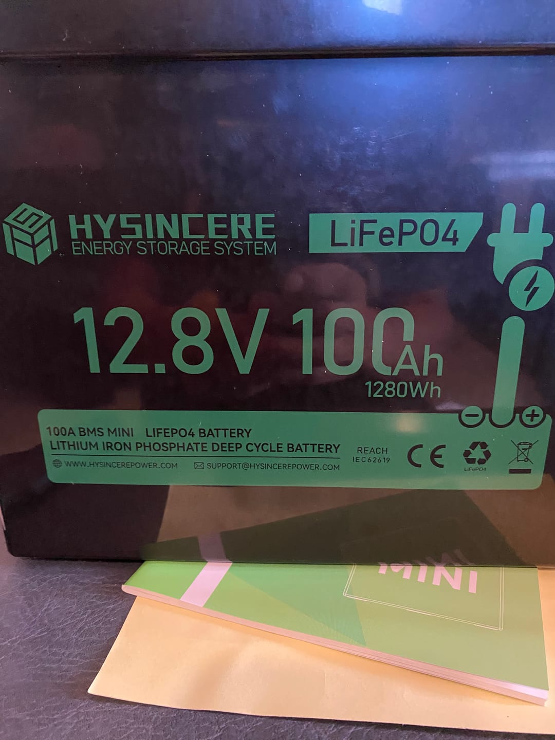 Customer photo review of Hysincere Power 12V 100Ah Group 24 LiFePO4 Battery