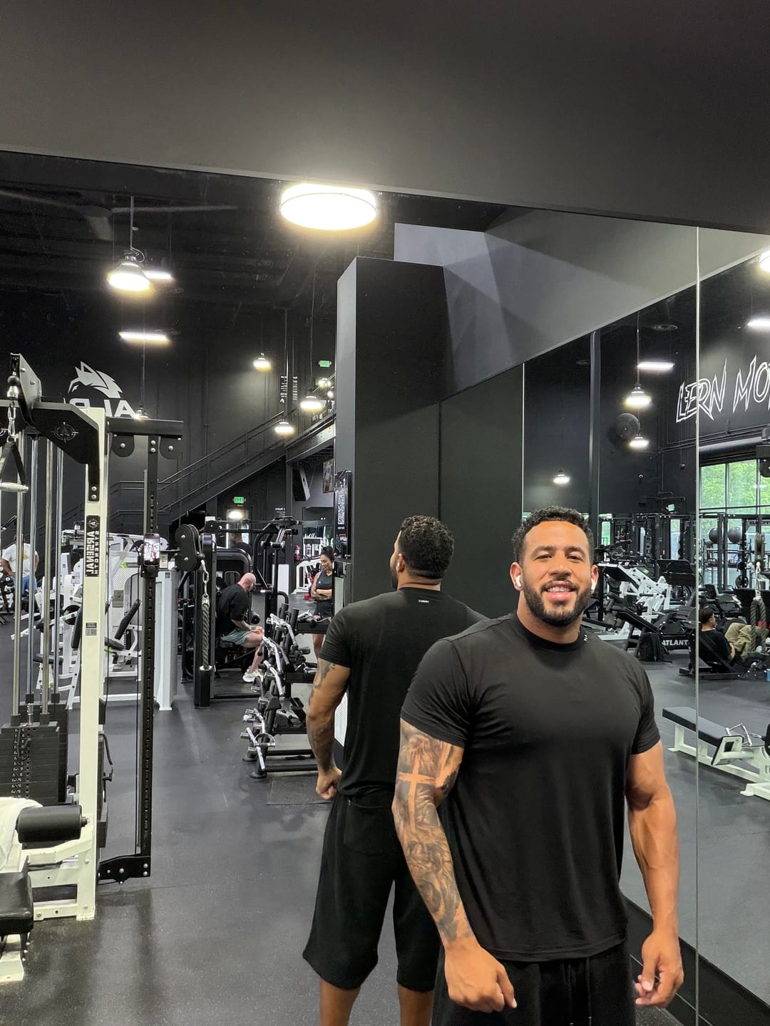 Customer photo review of 4334 - AeroTech Fitted Tees
