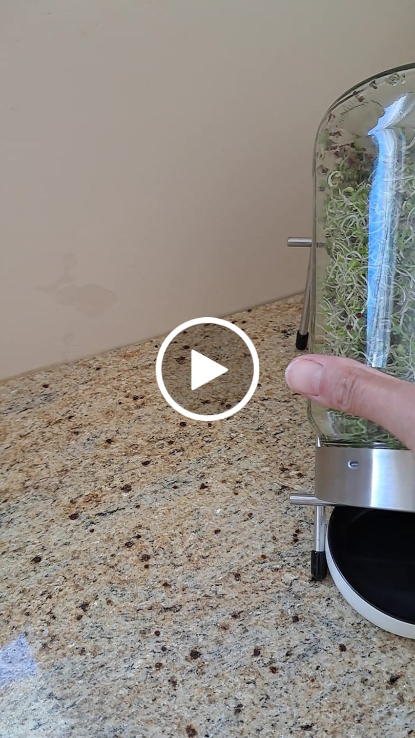 Customer video review of Starterpaket: The Way We Grow™ System