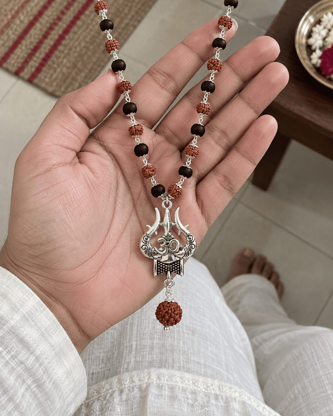 Customer photo review of Divya Karungali Rudraksha Trishul Mala