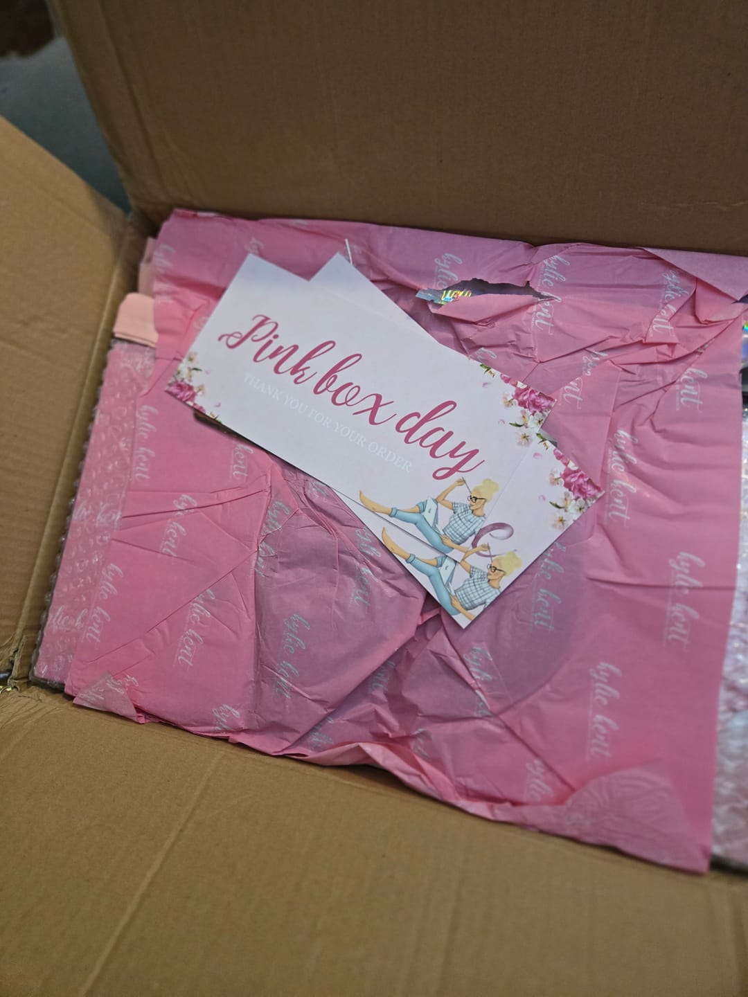 Customer photo review of Large Blind Book Box