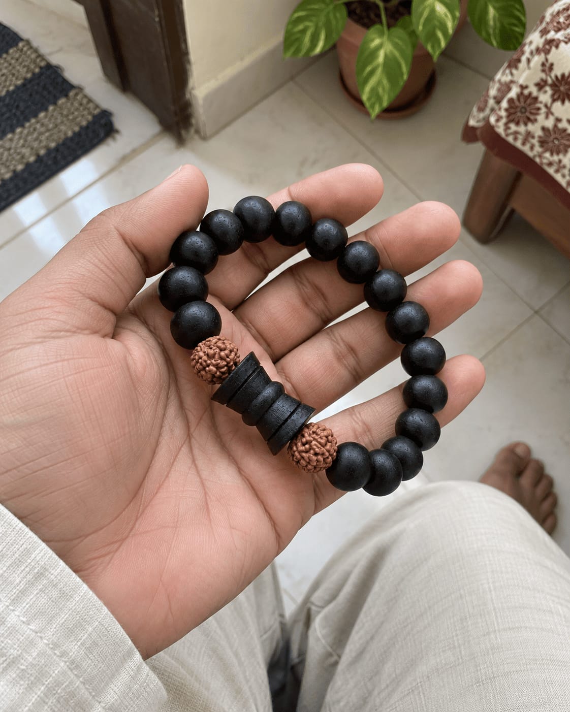 Customer photo review of Karungali Rudraksha Damru Bracelet