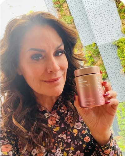 Customer photo review of ForChics Biotin Gummies