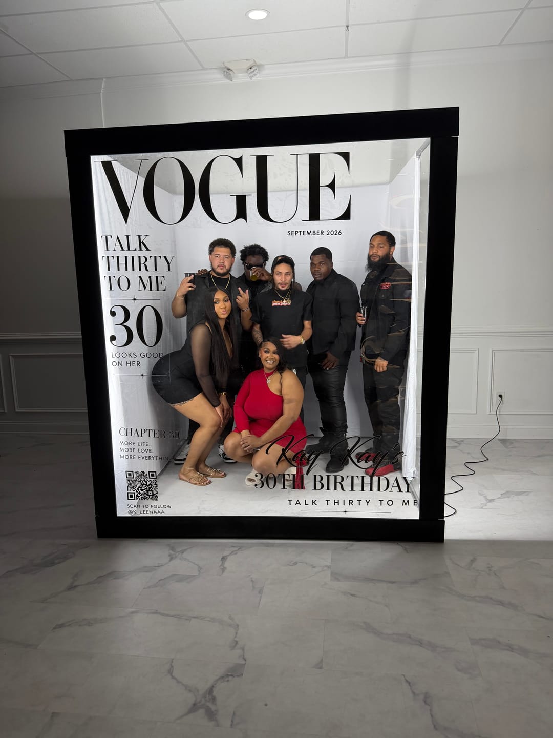 Customer photo review of 6.5x7.5ft Magazine Photo Booth Party Photo Box